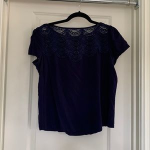 Knit detailed short sleeve navy top